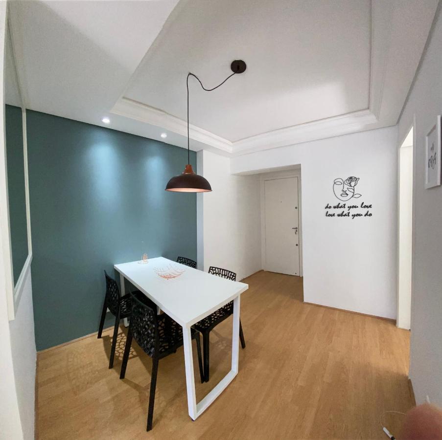 101- Lindo Apartamento Amplo E Decorado, 2 Quartos, Sala, Cozinha Completa, Mobiliario Moderno, Lavanderia , Excelente Localizacao No Bairro Bigorrilho Κουριτίμπα Εξωτερικό φωτογραφία